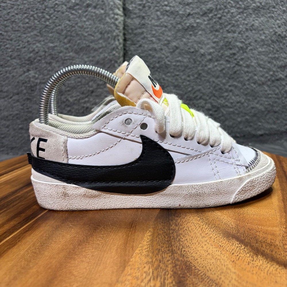 Nike Blazer Low 77‎ Jumbo White Black DQ1470-101 Womens 5 Sneakers Low Top